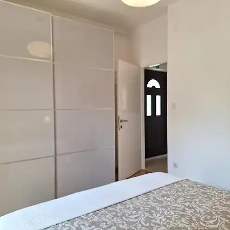 Charming דירה פורץ